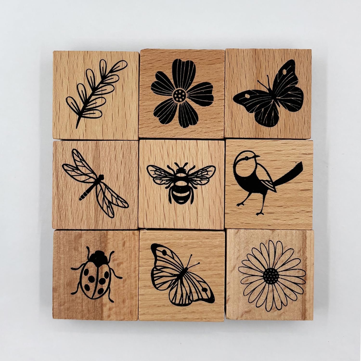 9Pcs Vintage Wood Rubber Stamp Butterfly Bird Ladybird and Plant Retro Decorative Mounted Wooden Rubber Stamp Set for DIY Art and Craft Journals Scrapbooking
